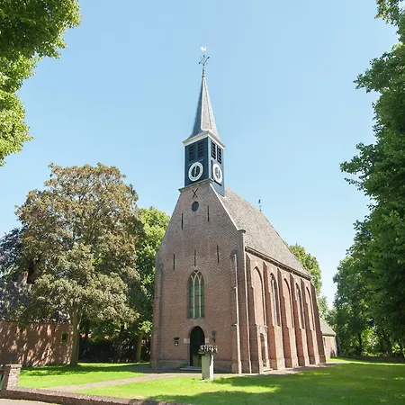 Vakantiehuis In Near Dunes