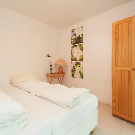 Сasa de vacaciones In Near Dunes